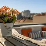 Downtown Private Rooftop Experience Διαμέρισμα *