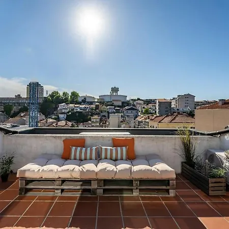 Downtown Private Rooftop Experience * Porto
