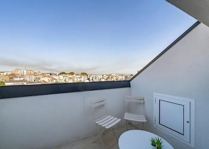 Downtown Private Rooftop Experience Oporto
